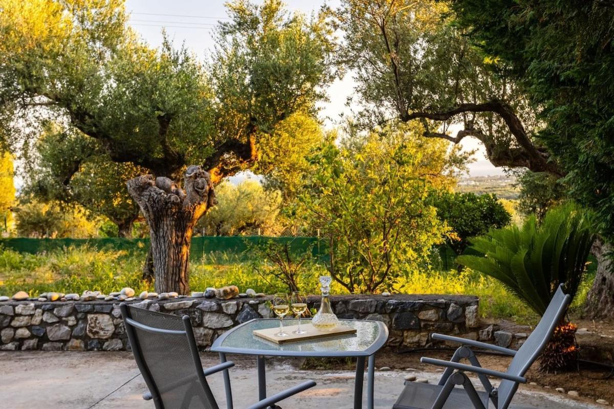 The Secret Garden At Villa Georgia Kalamata Exterior photo