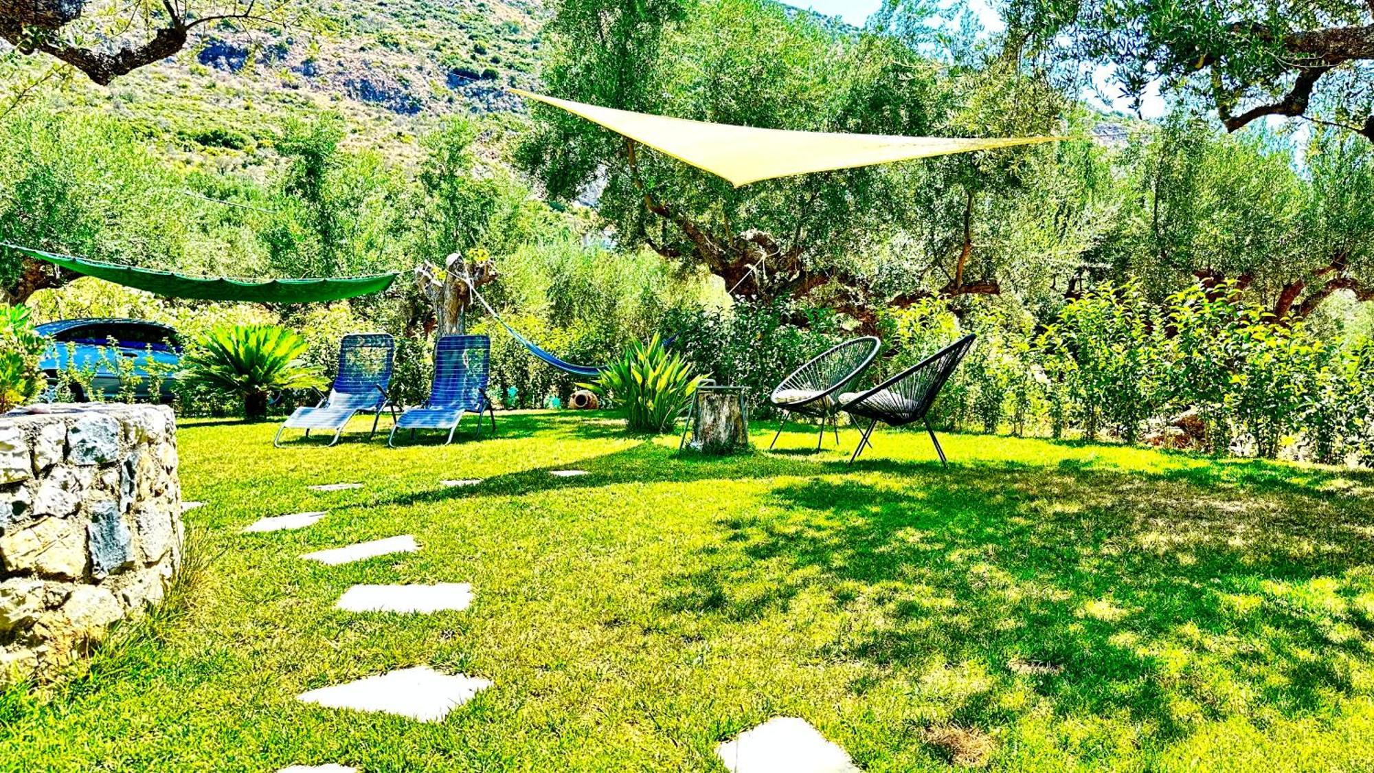 The Secret Garden At Villa Georgia Kalamata Exterior photo